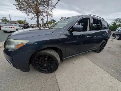 2016 Nissan Pathfinder 4WD 4dr S