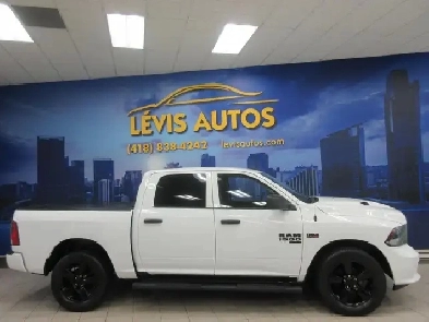 RAM 1500 CLASSIC 2021 EXPRESS NIGHT EDITION V-8 5.7 HEMI 4X4 JAM