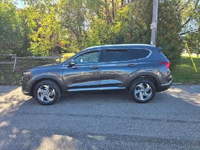 2022 Hyundai Santa Fe Preferred AWD w/Trend Package