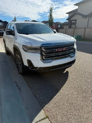 2020 GMC Acadia AT4 Fully Loaded