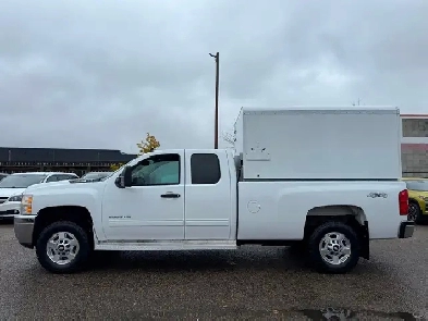 2013 Chevrolet Silverado 2500HD LT - ONLY 146K - LONG BOX - CLEA