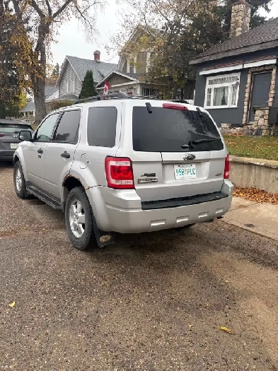 09 ford escape awd