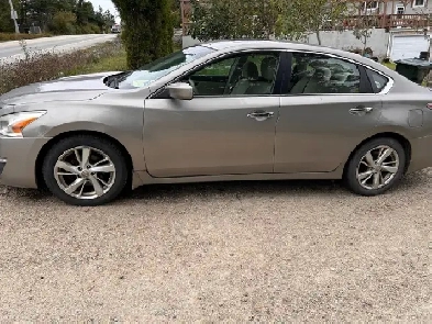 Nissan Altima SV 2013