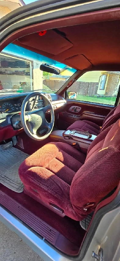 1996 CHEVROLET TRUCK