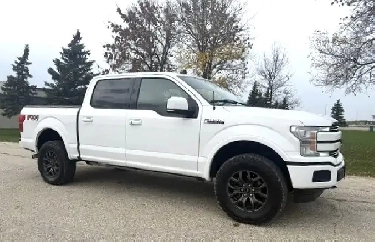 2019 Ford F-150 LARIAT 4X4 CREW FX4 PKG - LOADED LOCAL TRADE