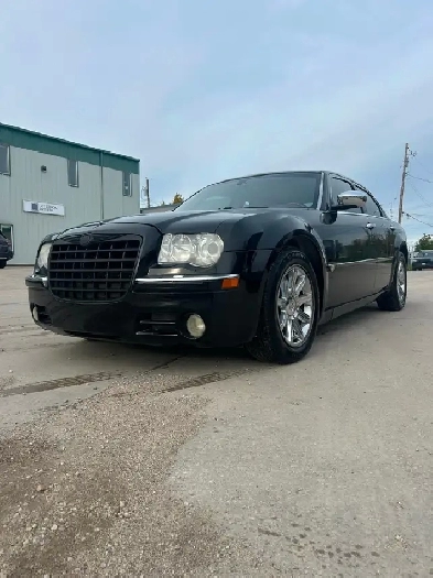 2005 CHRYSLER 300 C