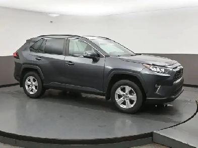 2020 Toyota RAV4 XLE AWD Low 52,968 km | Power Sunroof | 902-464