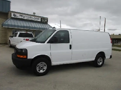 2020 GMC Savana Cargo Van RWD 2500 135'