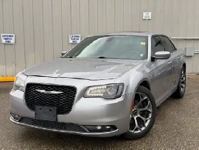 2017 Chrysler 300 4dr Sdn 300S RWD
