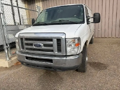 2014 ford E-250