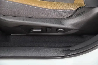 2024 Subaru Crosstrek Onyx // 2.5L, Toit Ouvrant, Mags, Apple Ca