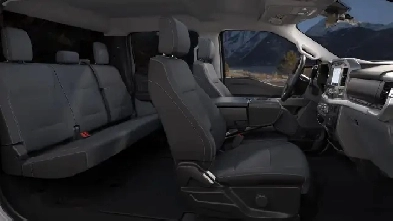 2023 Ford F-150 XLT 4WD SuperCrew 5.5' Box