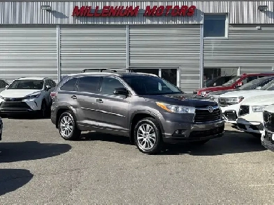 2015 Toyota Highlander XLE AWD/NAVI/B-CAM/SUNROOF/LEATHER/8-PASS