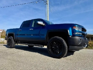 2018 Chevrolet Silverado 1500 LTZ 6.2L 4WD Z71 LEATR SUNROOF 3.5