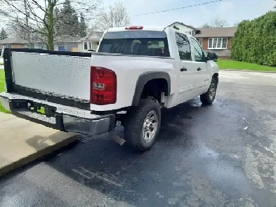 2011 chev  4door silverado-nice body and paint- clean