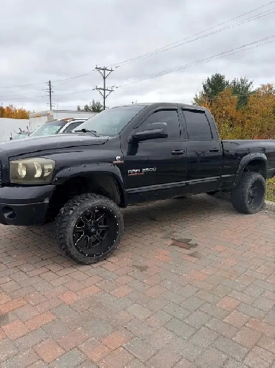 2006 Dodge Ram Sport 2500 5.9l Cummins Turbo Disel Crew Cab