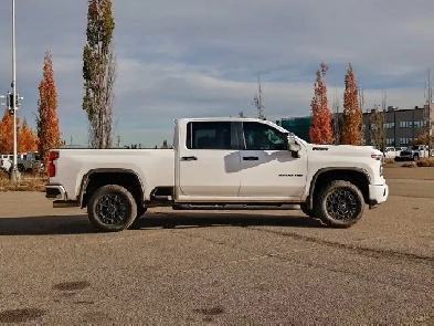 2024 Chevrolet Silverado 2500HD LT Z71 Sport Edition 6.6L