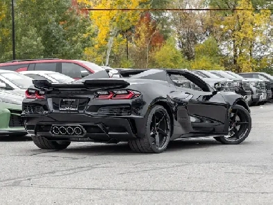 2027 Chevrolet Corvette 2LT