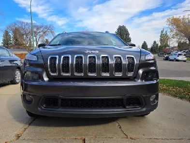 2015 Jeep Cherokee North-LOW KMS