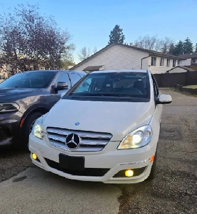 2010 B200 W426