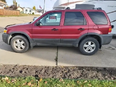 2005 FORD ESCAPE FOR SALE - PENDING