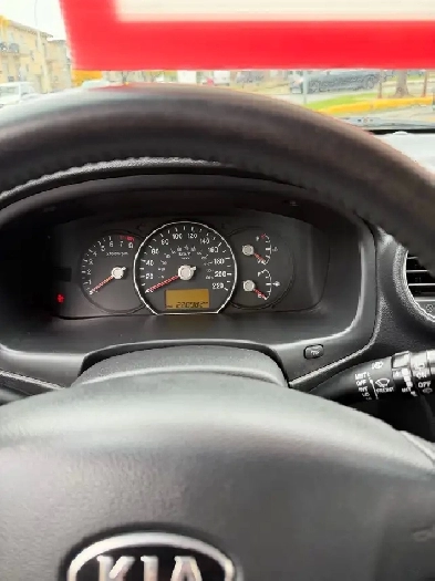 KIA RONDO 2009