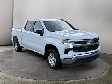 2024 Chevrolet Silverado 1500 LT | 5.3L V8 | CONV PKG |