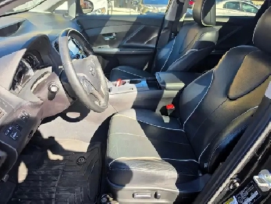 2016 Toyota Venza 4dr Wgn V6 AWD