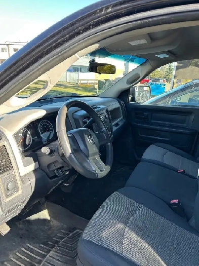2010 Dodge ram 1500 SXT