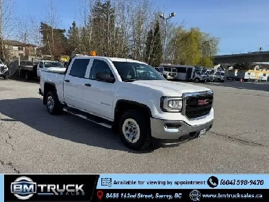 2017 GMC Sierra 1500 Crew Cab / 5'8' Box / 2wd