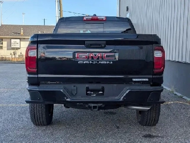 2026 GMC Canyon Elevation Crew Cab Short Box 4-Wheel Drive Eleva