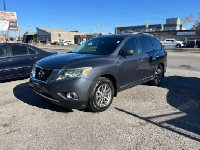 2013 Nissan Pathfinder 4WD 4dr