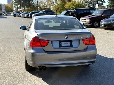 2010 BMW 328 XI112000 kmOne Owner