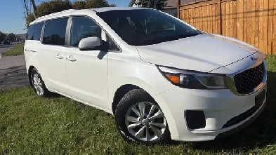 2017 Kia Sedona LX