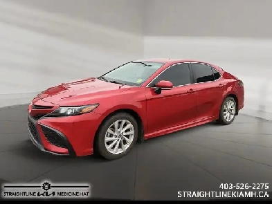 2021 Toyota Camry SE FRESH TRADE, SPORTY STYLE MEETS EVERYDAY CO