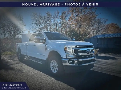 FORD F250 XLT HAUT NIVEAU CREW BOITE 8 PIEDS V8 6.7L DIESEL CONS