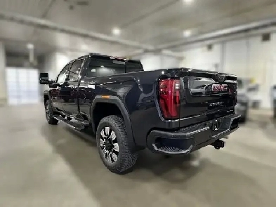 2026 GMC Sierra 2500HD Denali