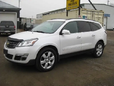 2017 CHEVROLET TRAVERSE LT AWD