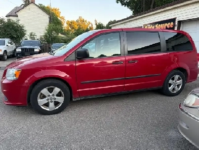 2016 Grand Caravan SE, Certified !