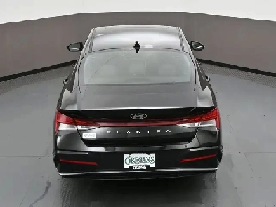 2024 Hyundai Elantra LUXURY Leather, Sunroof, Heated Seats/Wheel