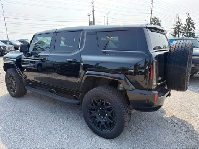 2024 GMC HUMMER EV SUV 2X