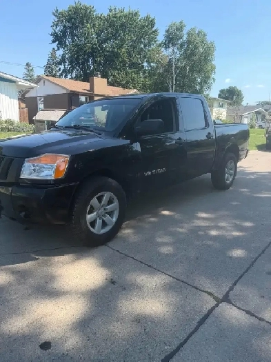 2015 Nissan Titan