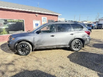 2020 Nissan Pathfinder ROCK CREEK SV 4WD
