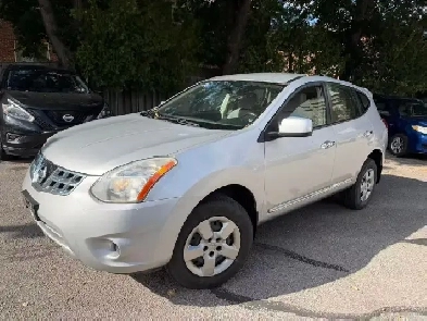 2013 Nissan Rogue FWD 4dr S