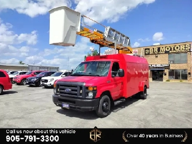 2017 Ford E-450 Super Duty | Bucket | Boom Crane
