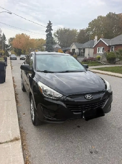 2015 Hyundai Tucson for sale 8500 or best offer
