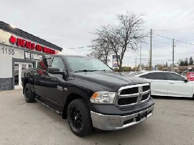 2014 Ram 1500 4WD Crew Cab 140.5' ST