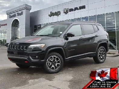 2025 Jeep Compass Trailhawk Elite 4x4 | NAV | LTHR INT