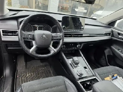 2024 Mitsubishi Outlander