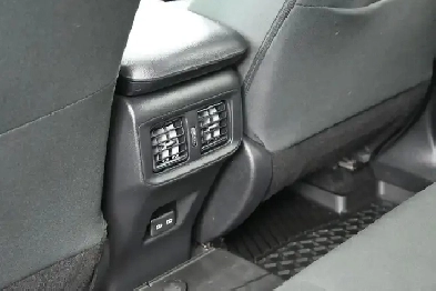2024 Toyota RAV4 Hybrid XLE Power Sunroof | 37,631 km | 902-464-
